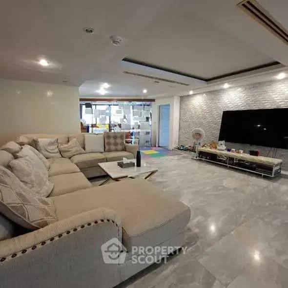 รูปห้องที่แคชไว้จาก Dot Property