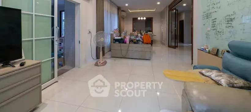 รูปห้องที่แคชไว้จาก Dot Property