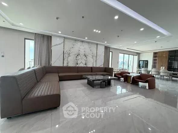 Cached photo of the unit from Dot Property