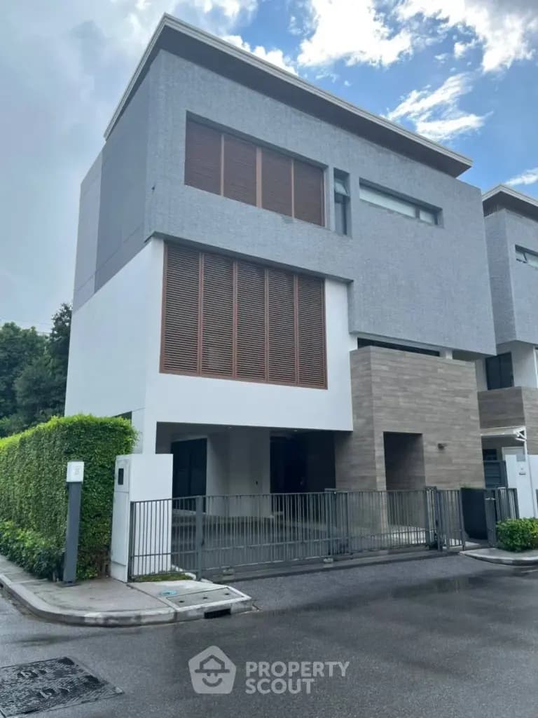 รูปห้องที่แคชไว้จาก Dot Property